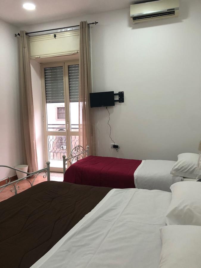 Partenope Legend B&B Naples Extérieur photo