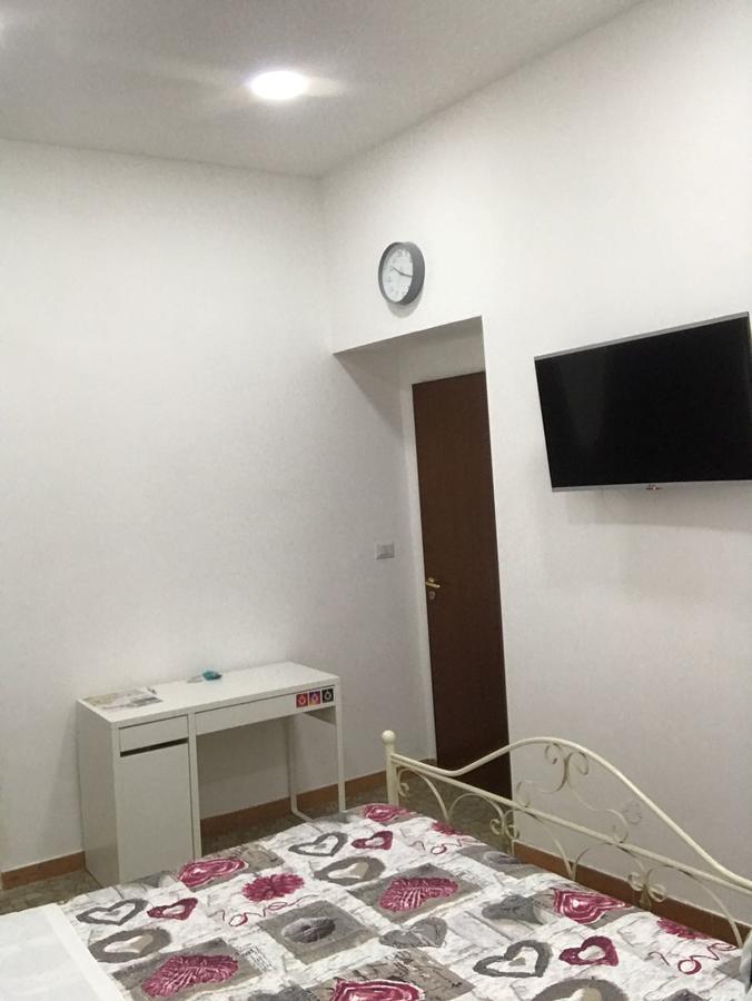 Partenope Legend B&B Naples Extérieur photo